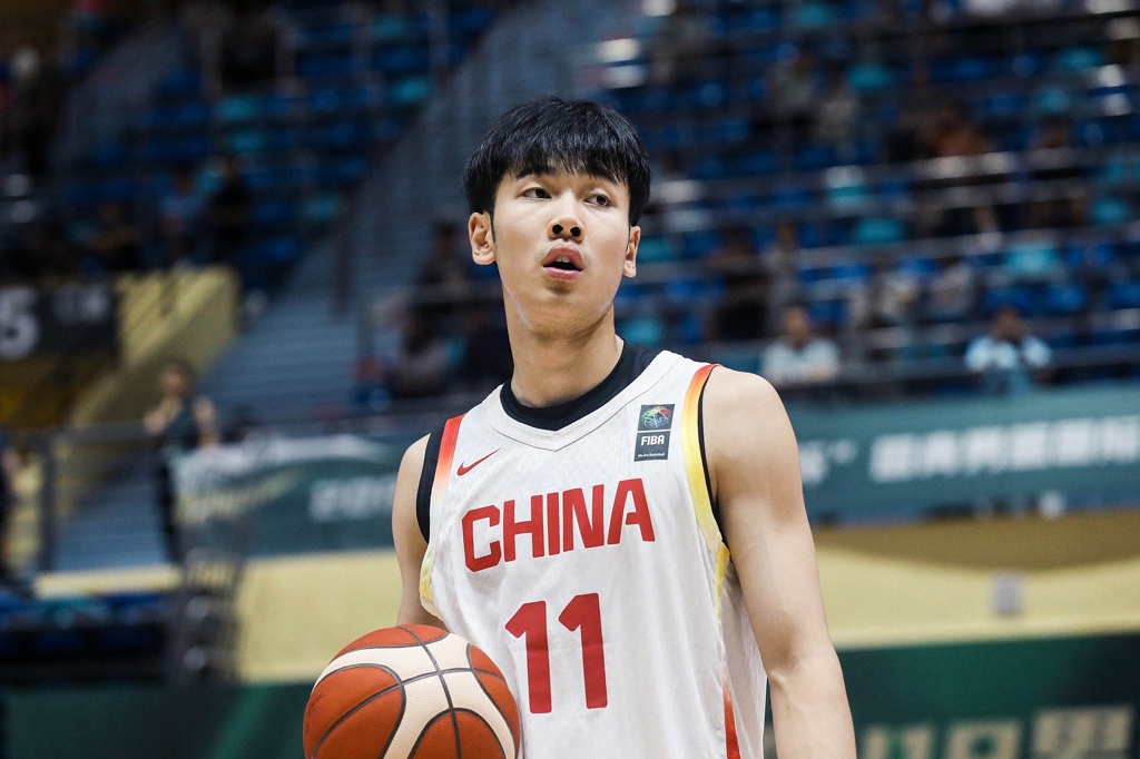 张博源本赛季具备CBA参赛资格但决定留美 这批国青多人走这条路